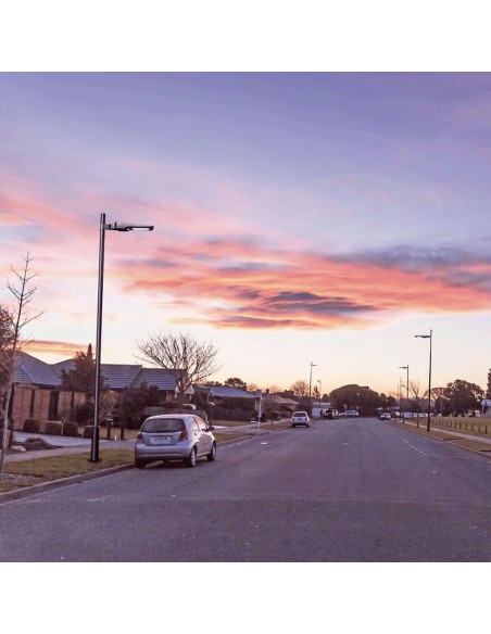 Armatura Stradale LED SMD 40W 120LM/W con Pannello Solare e Sensore PIR Colore Nero 4000K IP65-preview 3102