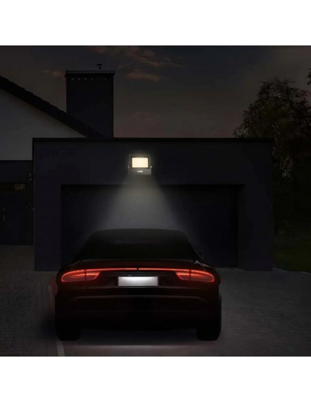 20256-Faro LED Chip Samsung  con Sensore PIR Colore Nero  -4