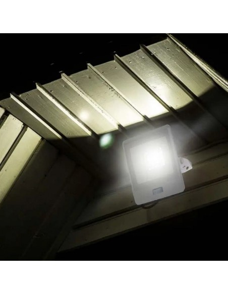 20296-Faro LED Chip Samsung  con Sensore PIR Cavo m Colore Bianco  -4