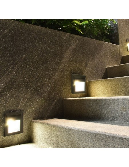 211323-Faretto LED Segnapasso Quadrato Montaggio a Plafone  Colore Nero  -5