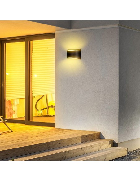 218684-Lampada LED Chip Bridgelux da Muro  Doppio Fascio Luminoso Colore Nero  IP-4