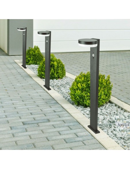 23399-Piantana Solare LED da Giardino Rotonda con Sensore PIR  Corpo Nero   IP-3