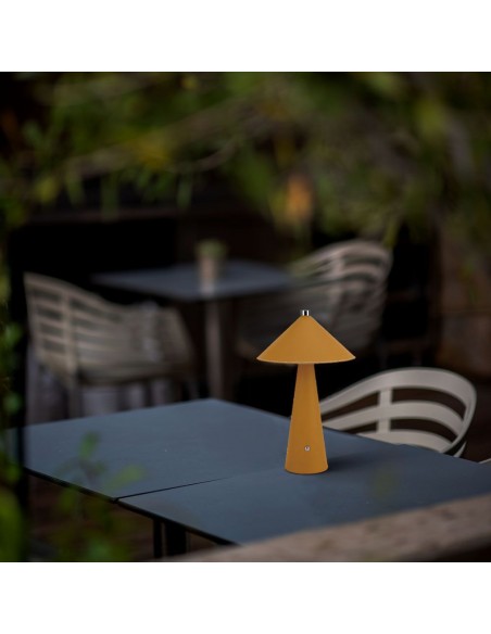 23415-Lampada LED da Tavolo  con Batteria Ricaricabile USB C Colore Giallo in Metallo Mantello in pelle Touch Dimmerabile in-5