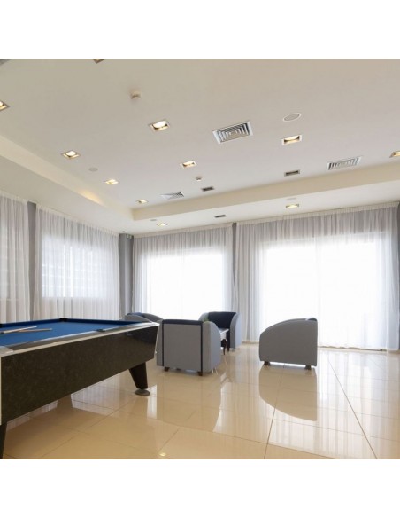 3165-Portafaretto LED da Incasso GU Quadrato Colore Bianco con Supporto Inclinato Nero-4