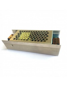 3247-Alimentatore Slim in Metallo  V A con  Uscita  IP-1