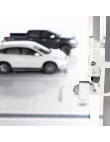 433-Faro LED Chip Samsung  con Sensore di Movimento e Crepuscolare e Interruttore Manuale di Bloccaggio Colore Bianco  -4