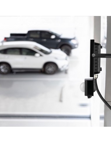 460-Faro LED Chip Samsung  con Sensore di Movimento e Crepuscolare e Interruttore Manuale di Bloccaggio Colore Nero  -4