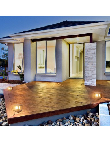 6805-Lampada Solare LED da terra  Quadrata con Sensore di Movimento Colore Nero  -4