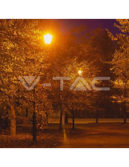 7060-Lampione LED con Portalampada E Max  Colore Nero h cm IP-4