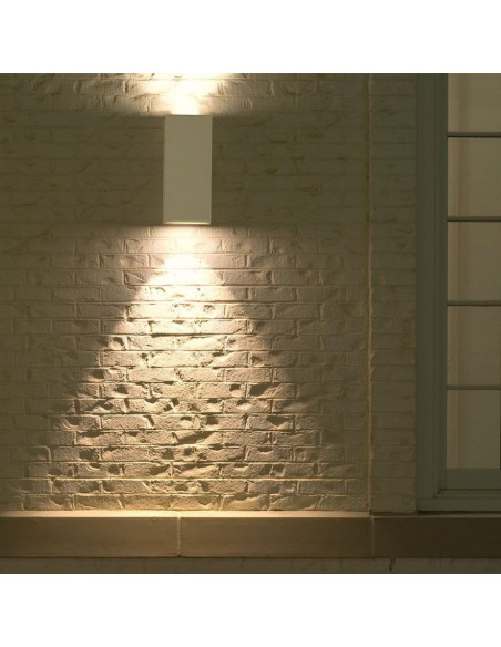 7541-Portafaretto LED Doppio da Muro xGU e GU MR Quadrato in Alluminio Colore Bianco IP-4