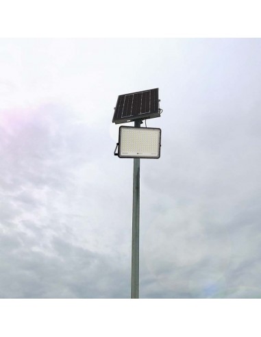 7829-Faro LED con Telecomando e Pannello Solare  Batteria Sostituibile Cavo da m Colore Nero -5