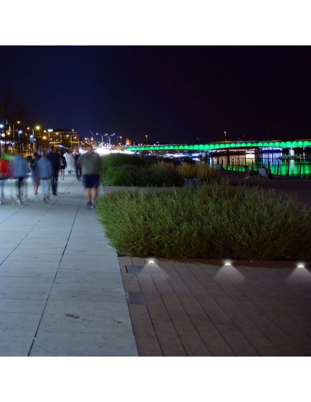 8567-Portalampada da Interramento Calpestabile Rotondo MR Max  Colore Nero e Acciaio con  Fascio di Luce -4