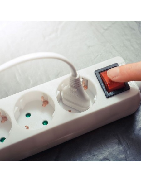 8765-Multipresa con Cavo m e x Prese Schuko A-3