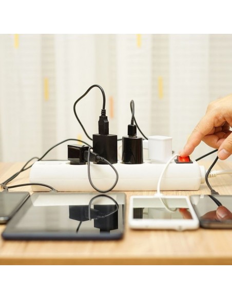 8767-Multipresa con Cavo m e x Prese Schuko A-5