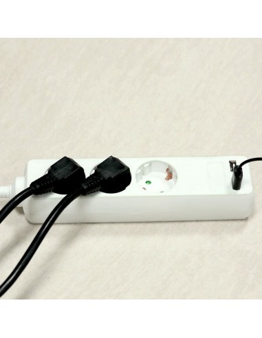 8775-Multipresa con Cavo m e x Prese Schuko A-4